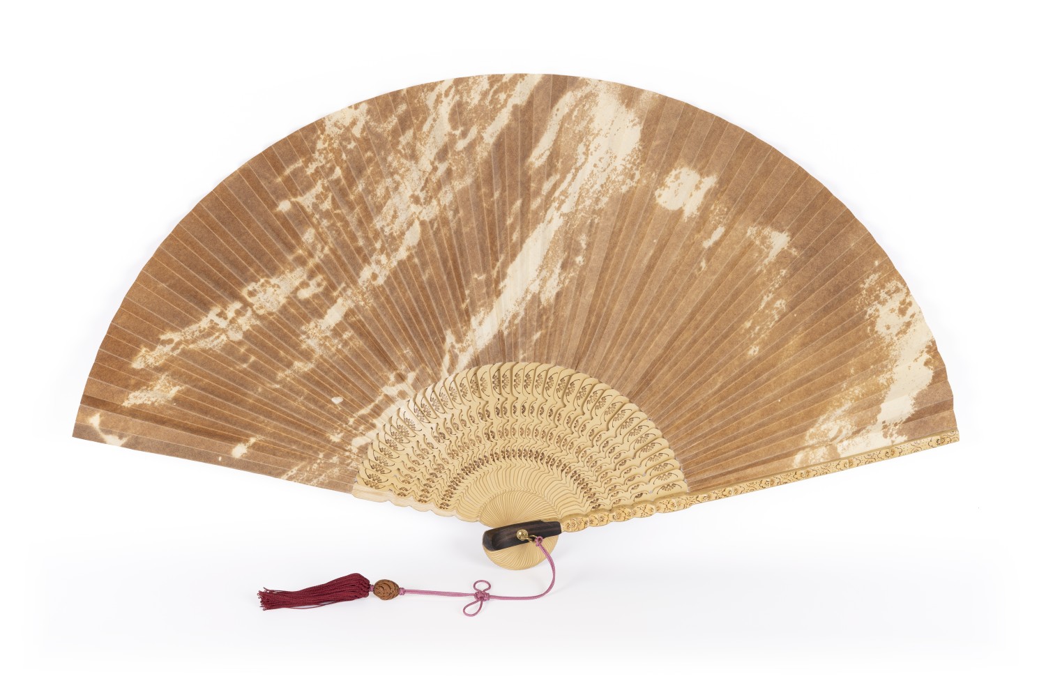 옻칠 4등선   44 × 80 cm